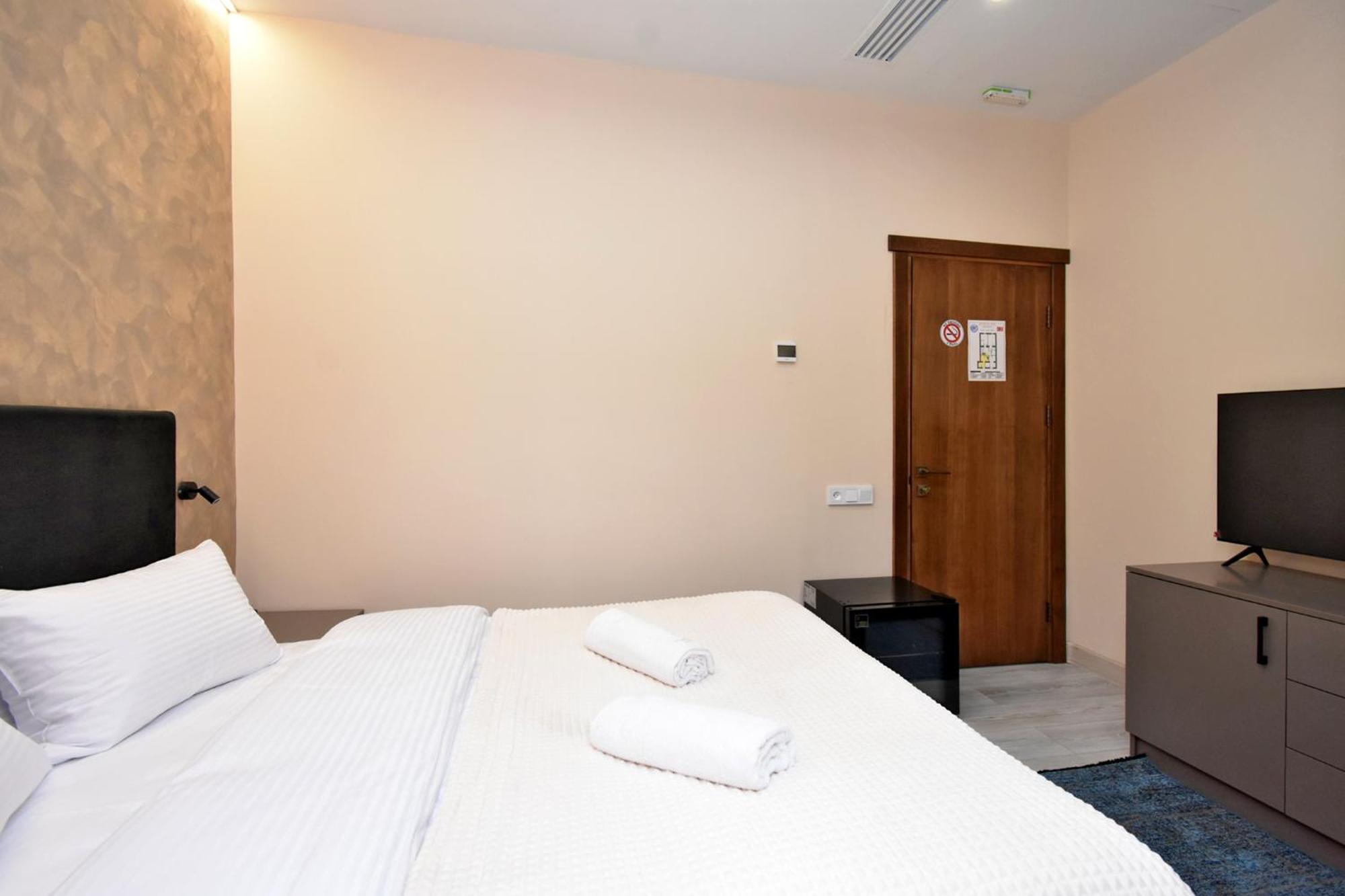 Avenue 23 Boutique Hotel Yerevan Exterior photo