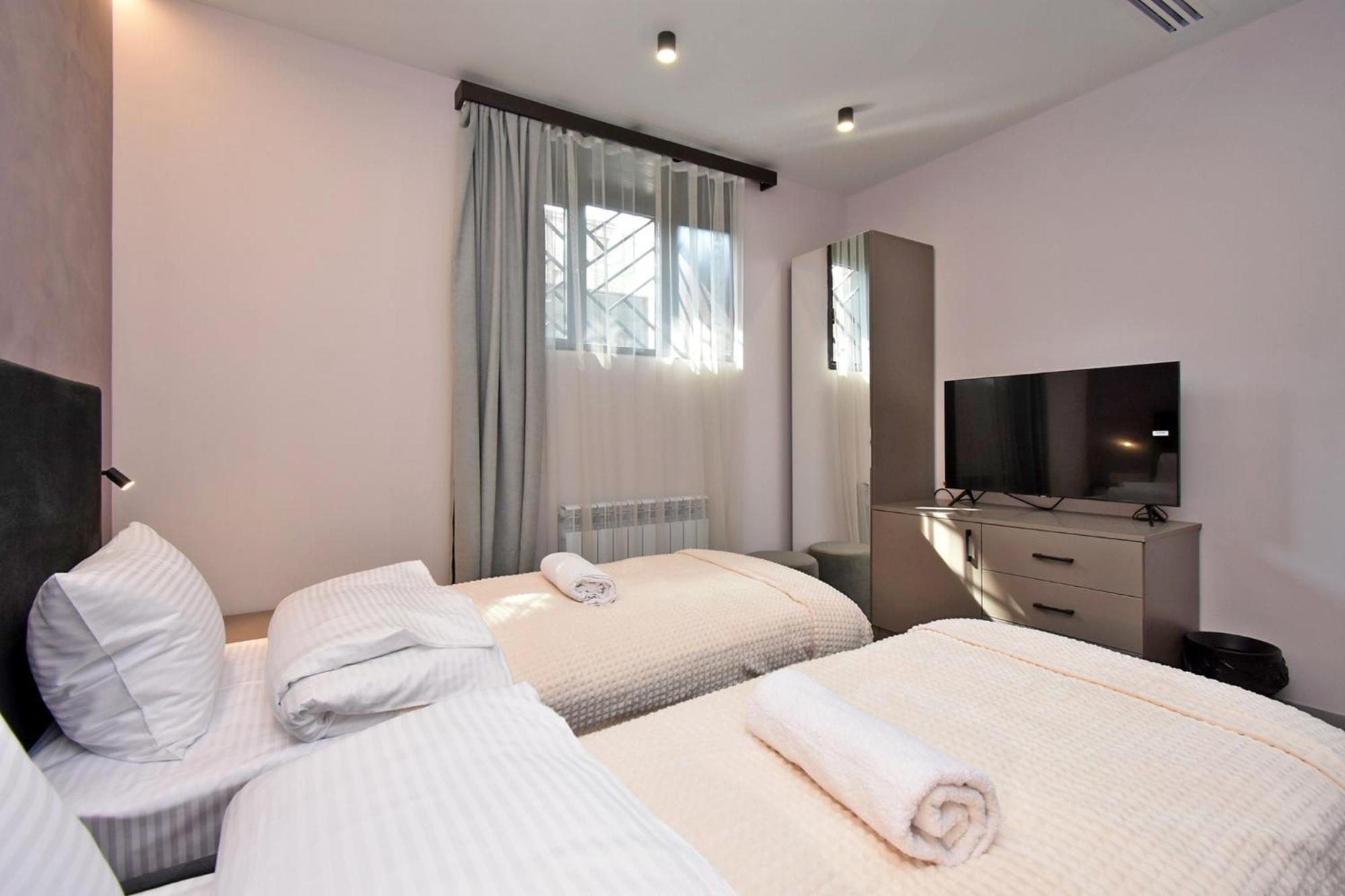 Avenue 23 Boutique Hotel Yerevan Exterior photo